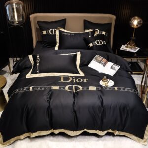 Premium Dior Bedding Set - DN9050282