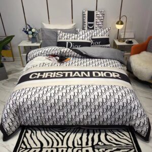 Premium Dior Bedding Set - DN9050283