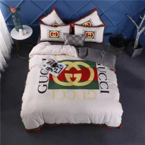 Premium Gucci Bedding Set - DN1615756