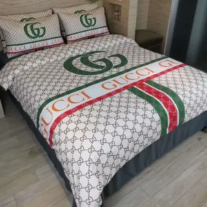 Premium Gucci Bedding Set - DN1615759