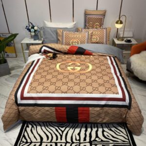 Premium Gucci Bedding Set - DN1615784