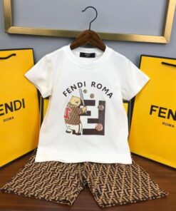 Kid Luxury Fendi Tracksuits DN26020609