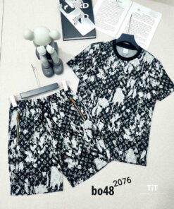 Louis Vuitton Tracksuit B9G-PO+STK-Max08368