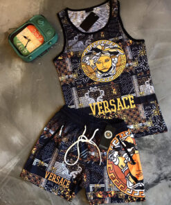 Versace Luxury Summer Tracksuit For Men DN26220300