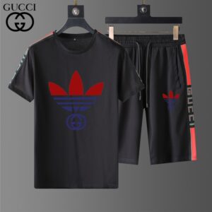 2026 Gucci Summer Tracksuits for men - DN15801