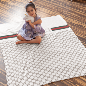 PREMIUM GUCCI FLEECE BLANKET - DN8101101