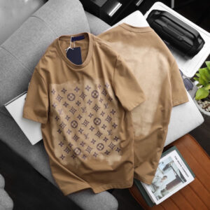 Limited Edition 2025 Louis Vuitton Unisex T-Shirt DN9200428