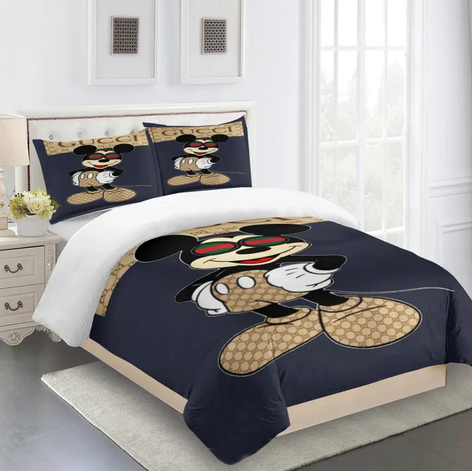 Gucci-Mickey-Premium-Fashion-Limited-Luxury-Brand-Bedding-Set-Home-Decor.jpg