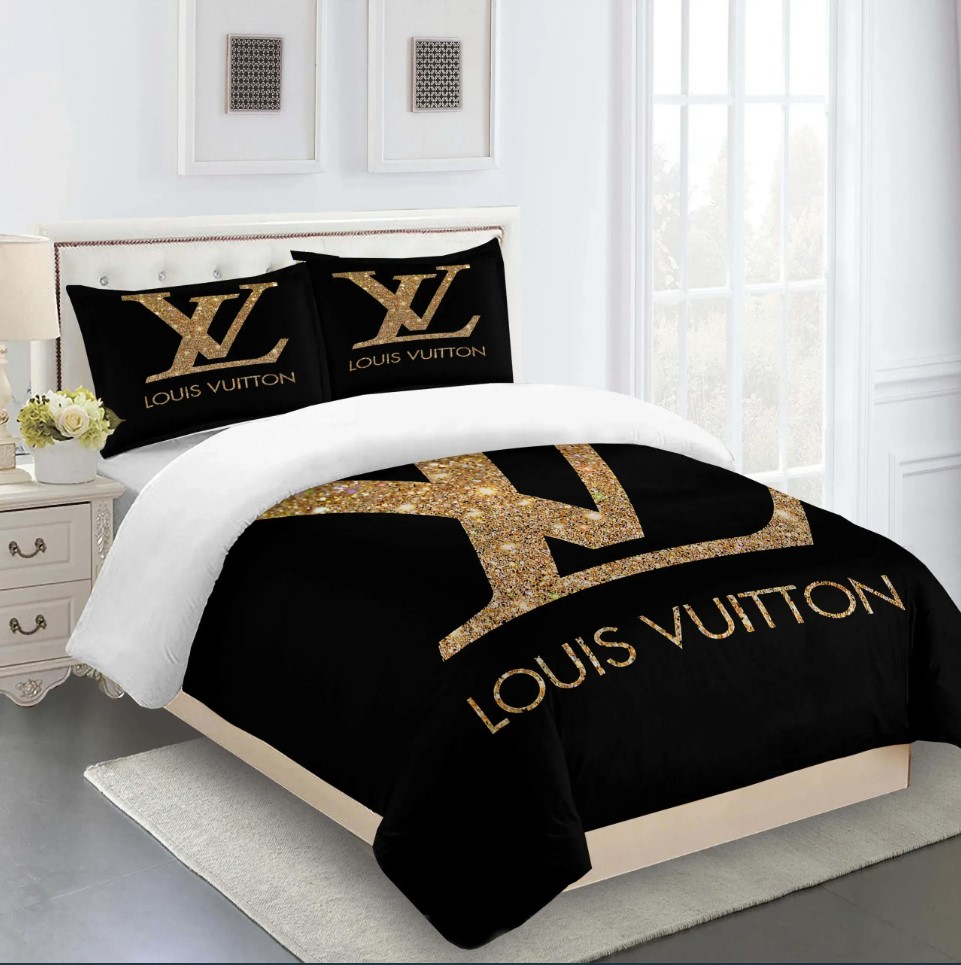 Louis-Vuitton-Fashion-Logo-Limited-Luxury-Brand-Bedding-Set-Home-Decor-14.jpg