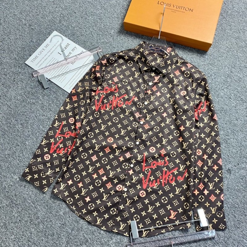 Louis-Vuitton-Shirts-for-Louis-Vuitton-long-sleeved-shirts-for-men-99910778_800x800-2.jpeg