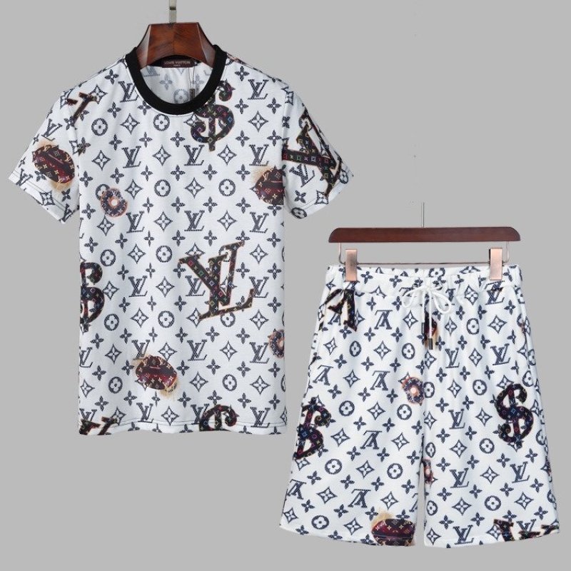 Louis-Vuitton-tracksuits-for-Louis-Vuitton-short-tracksuits-for-men-99906326_800x800.jpeg