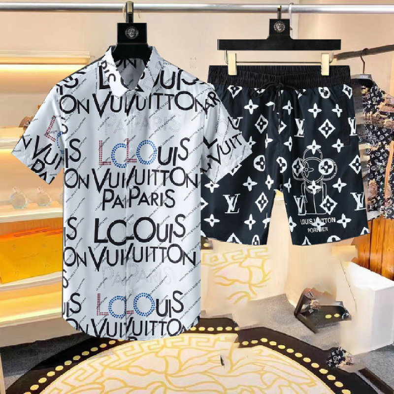 Louis-Vuitton-tracksuits-for-Louis-Vuitton-short-tracksuits-for-men-99920000_800x800.jpeg