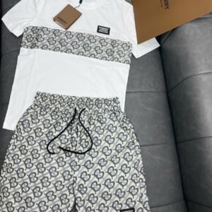 Set Burberry Tracksuit B9G-TX+STK-Max08397