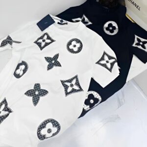 New Arrival LV Brand Unisex T-Shirt Gift Hot 2025 PEA31612
