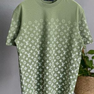 New Arrival LV Luxury Brand Unisex T-Shirt Gift Hot 2025 PEA31628