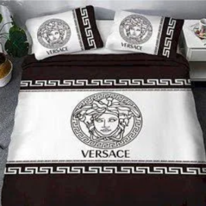 Versa.ce Basic Black And White Most Comfortable Bedding Set