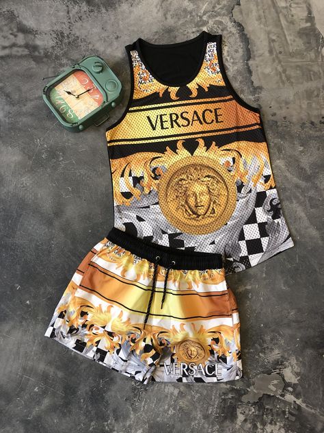 Versace1.jpg