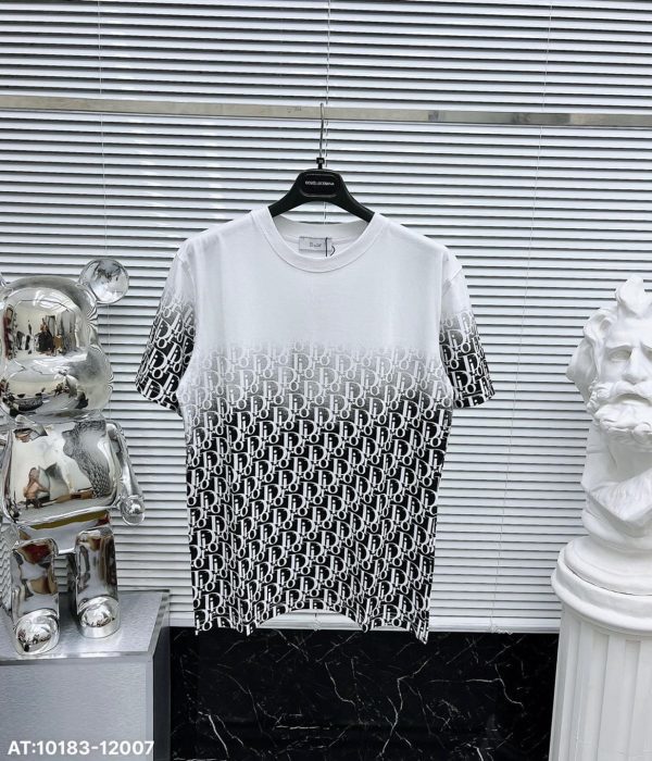 luxury-brand-unisex-t-shirt-special-gift-premium-outfit-for-men-women-1537-20230817032027237.jpg