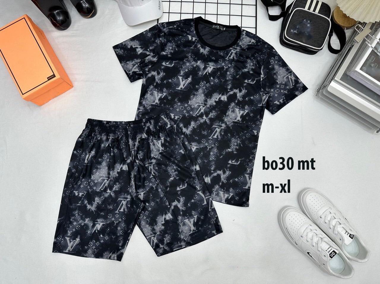 z4374838222901_66fc375bf96ff21d3a5345d46b3f4dfb.jpg