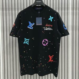 Louis Vuitton Luxury T-Shirt DN26675